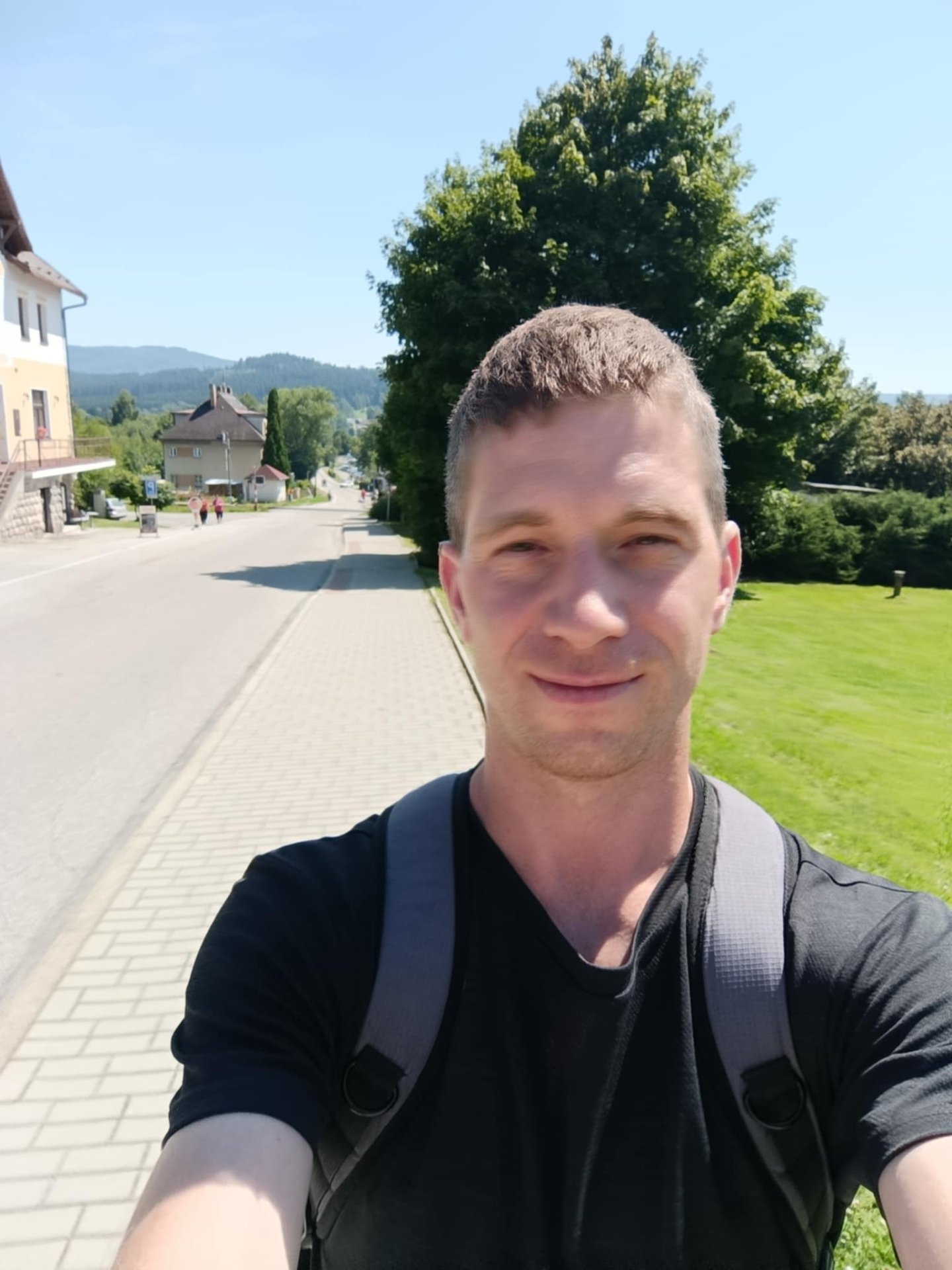 Foto 1