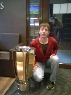 Seznámení s Happylucky