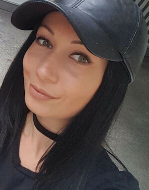 Seznámení s hotbaby23