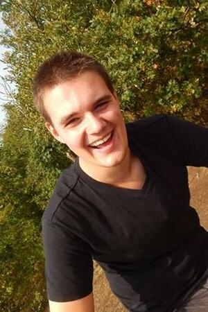 Seznámení s cerny1994