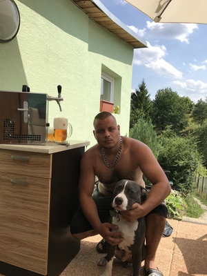 Seznámení s Mirraaa