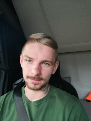 Seznámení s James177