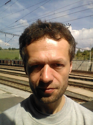 Seznámení s Syracmaky