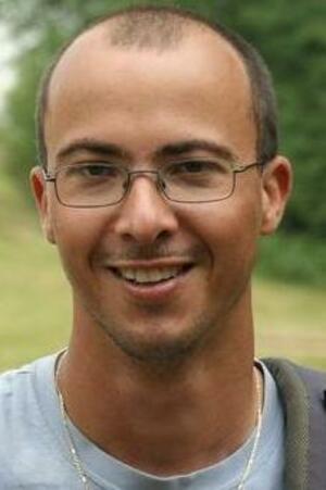 Seznámení s Dzingo