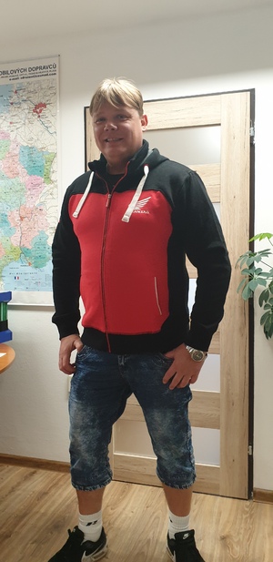 Seznámení s Fany76