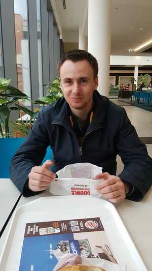 Seznámení s Eduardo110