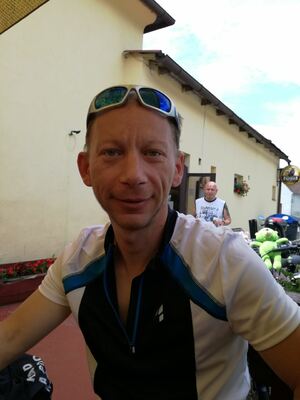 Seznámení s 75Rudy