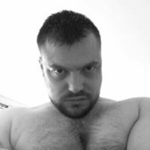 Seznámení s nobody1983