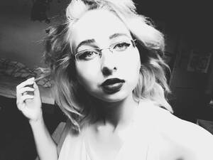 Seznámení s AnnaArientova