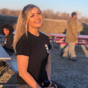 Seznámení s Sharonarnett