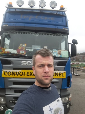 Seznámení s machtomi